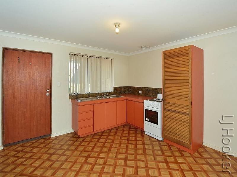 13/24 Halls Head Parade, Halls Head WA 6210