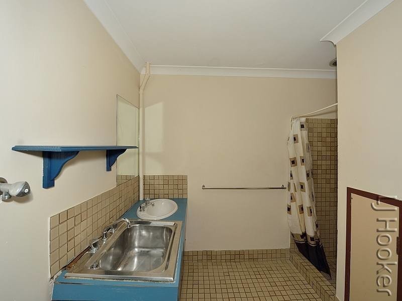 13/24 Halls Head Parade, Halls Head WA 6210