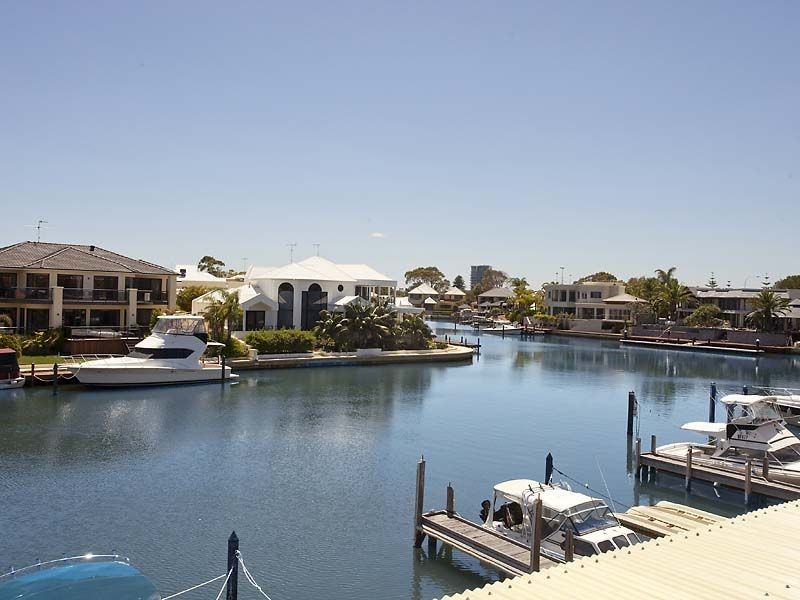 1/5 Weatherley Place, Halls Head WA 6210