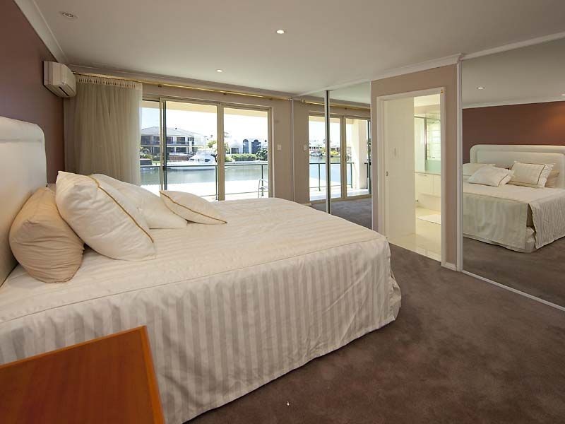 1/5 Weatherley Place, Halls Head WA 6210