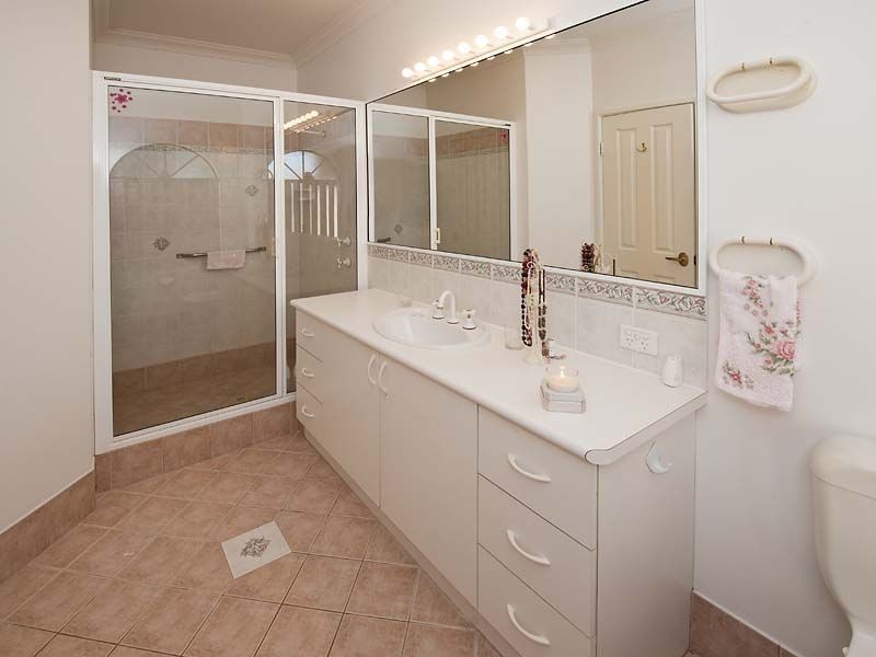 1B Montego Way, Halls Head WA 6210