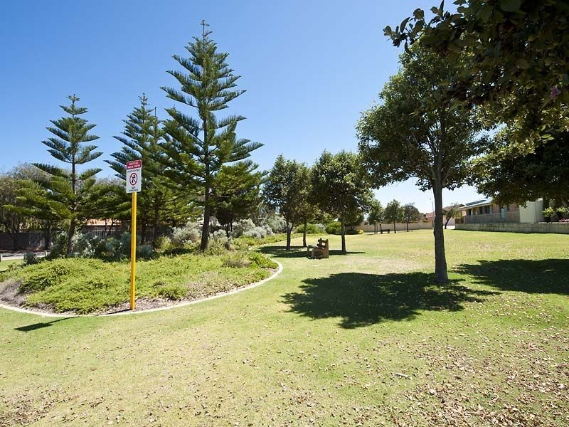 1B Montego Way, Halls Head WA 6210