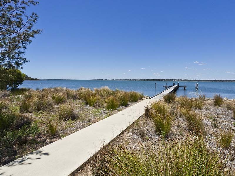 579 Estuary Road, Dawesville WA 6211