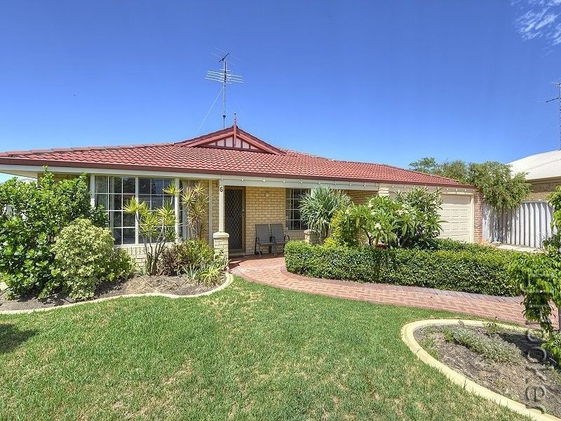 6 Pinegrove Vista, Meadow Springs WA 6210