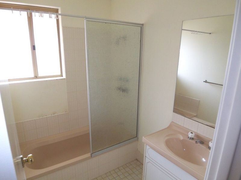 1/38 Shayne Street, Halls Head WA 6210