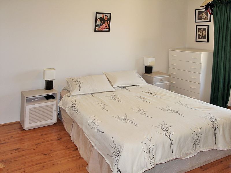 18 Coppercups Place, Halls Head WA 6210