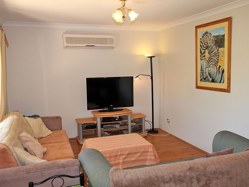 18 Coppercups Place, Halls Head WA 6210