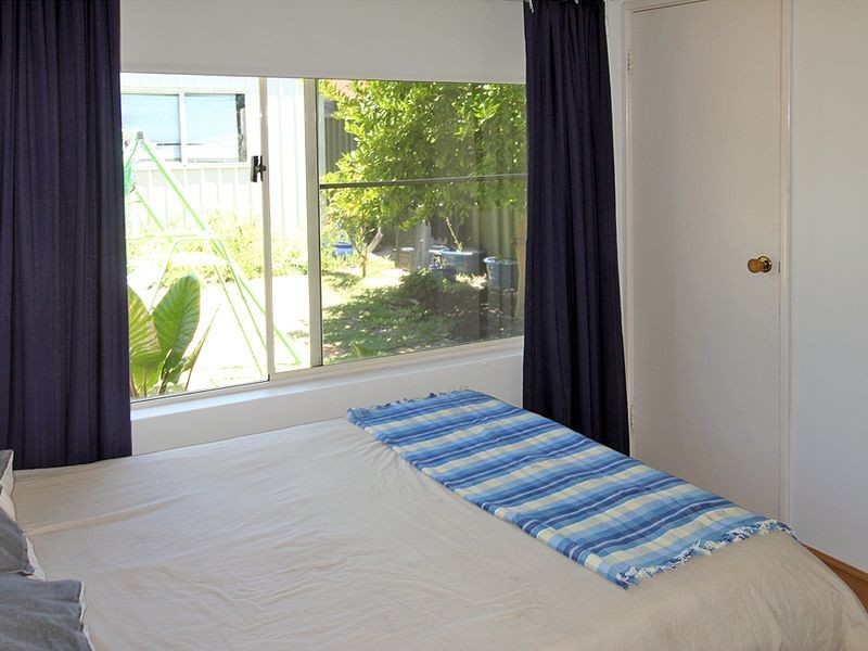 18 Coppercups Place, Halls Head WA 6210