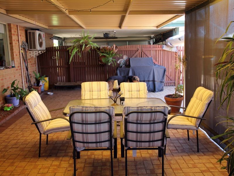 18 Coppercups Place, Halls Head WA 6210