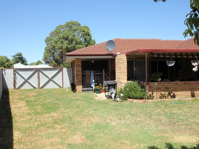 6 Wattlebird Way, Greenfields WA 6210
