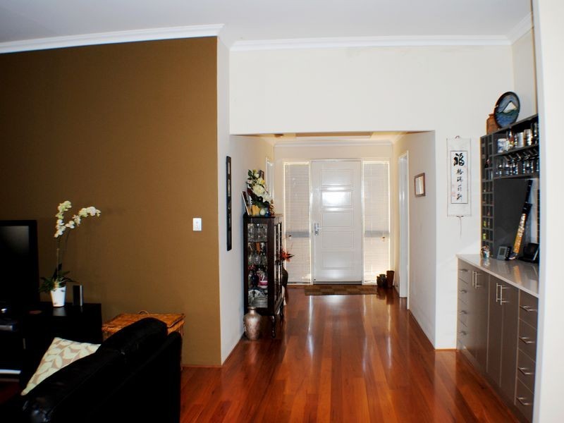 1 Crathes Court, Erskine WA 6210