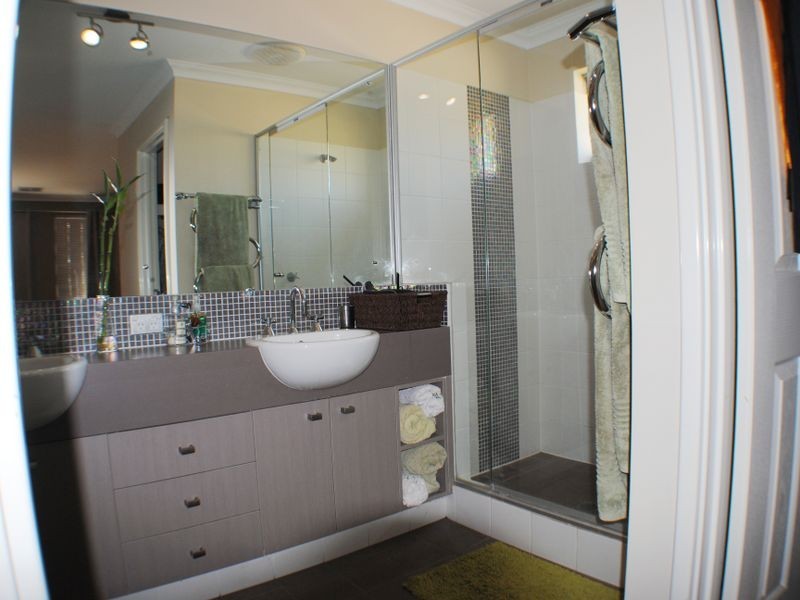 1 Crathes Court, Erskine WA 6210