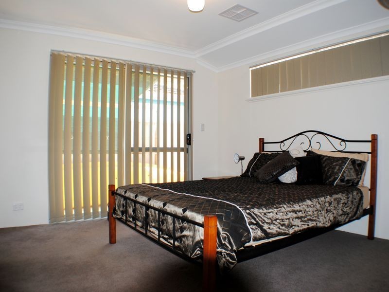 1 Crathes Court, Erskine WA 6210