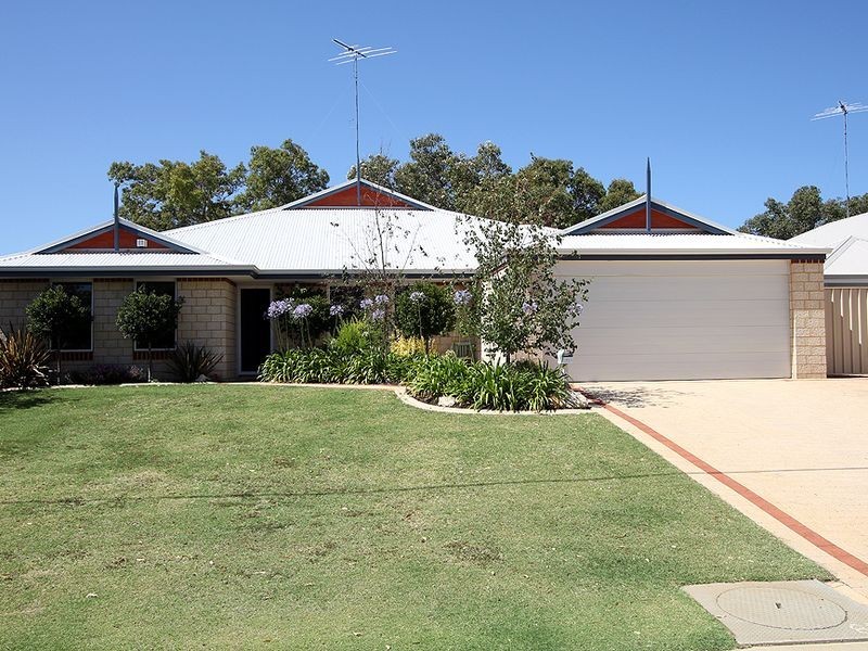 13 Sandalwood Close, Falcon WA 6210