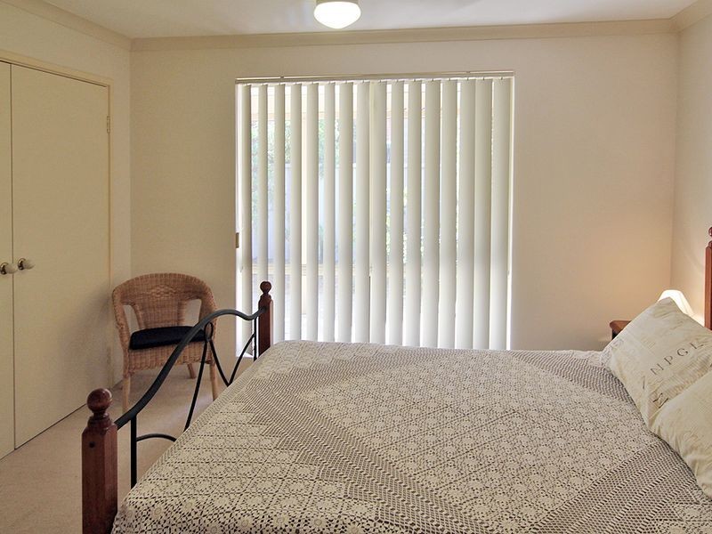 2/19 Tamarisk Drive, Halls Head WA 6210
