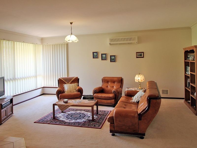 2/19 Tamarisk Drive, Halls Head WA 6210
