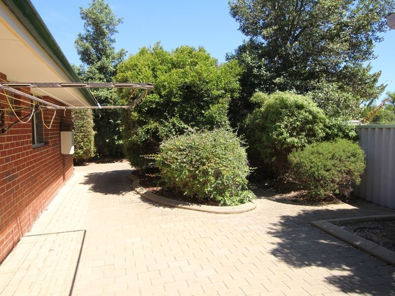 2/19 Tamarisk Drive, Halls Head WA 6210