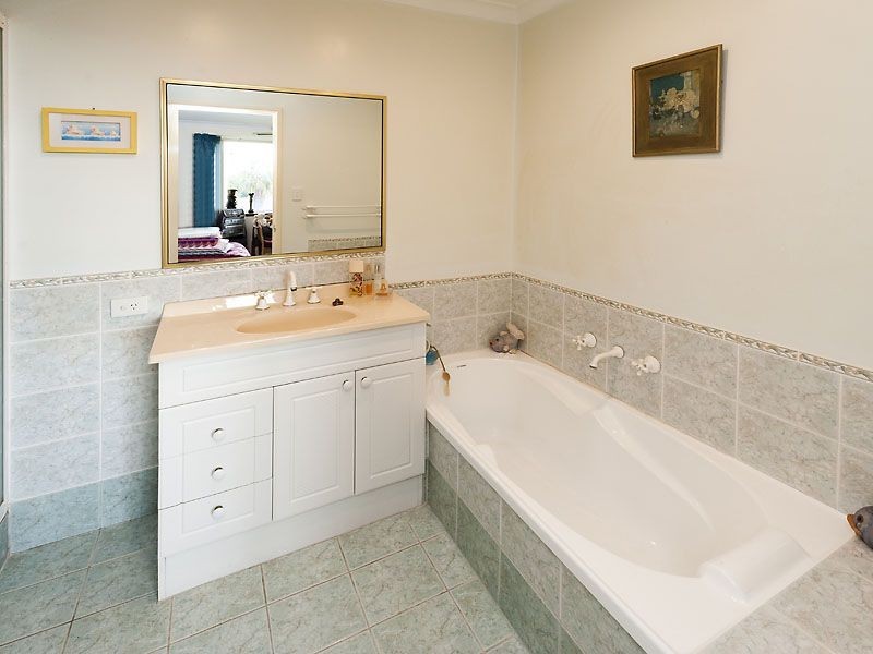 28 Lynda Street, Falcon WA 6210