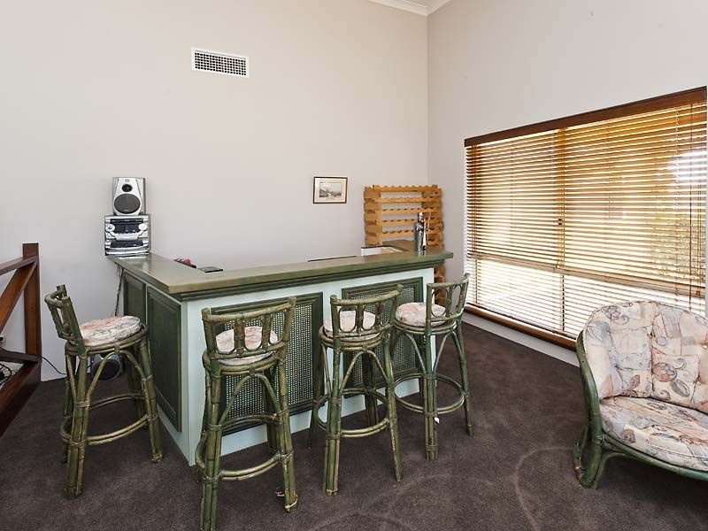 38 Waterside Drive, Dudley Park WA 6210