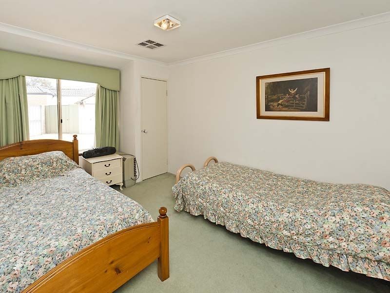 38 Waterside Drive, Dudley Park WA 6210