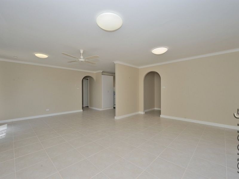 6B Talbot Close, Halls Head WA 6210