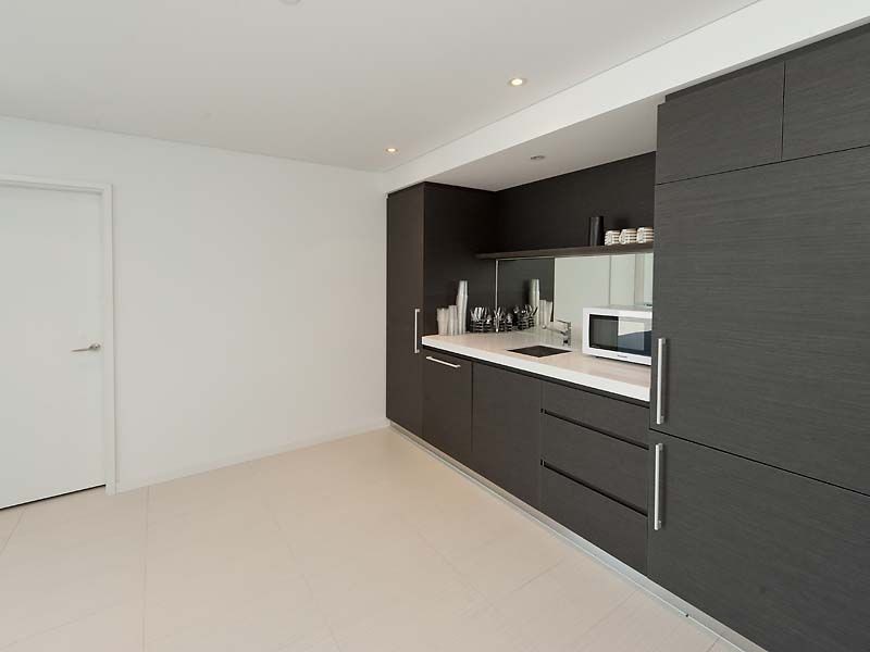 1403/3 Marco Polo Drive, Mandurah WA 6210