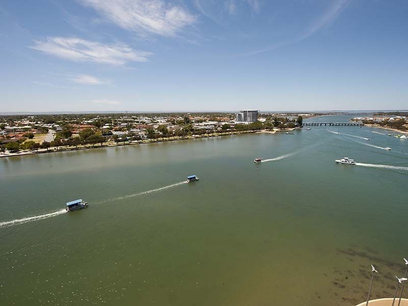 1403/3 Marco Polo Drive, Mandurah WA 6210