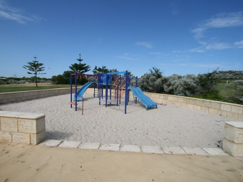 25 Wittenoom Turn, Dawesville WA 6211