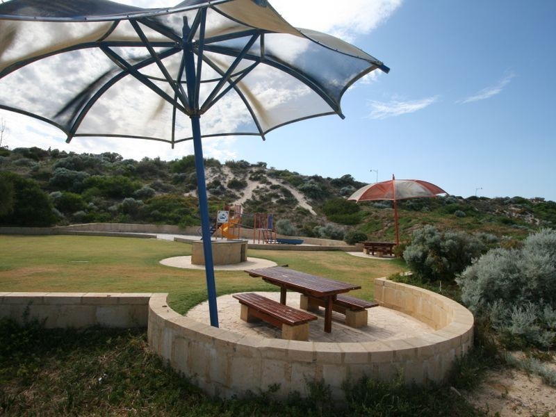 25 Wittenoom Turn, Dawesville WA 6211