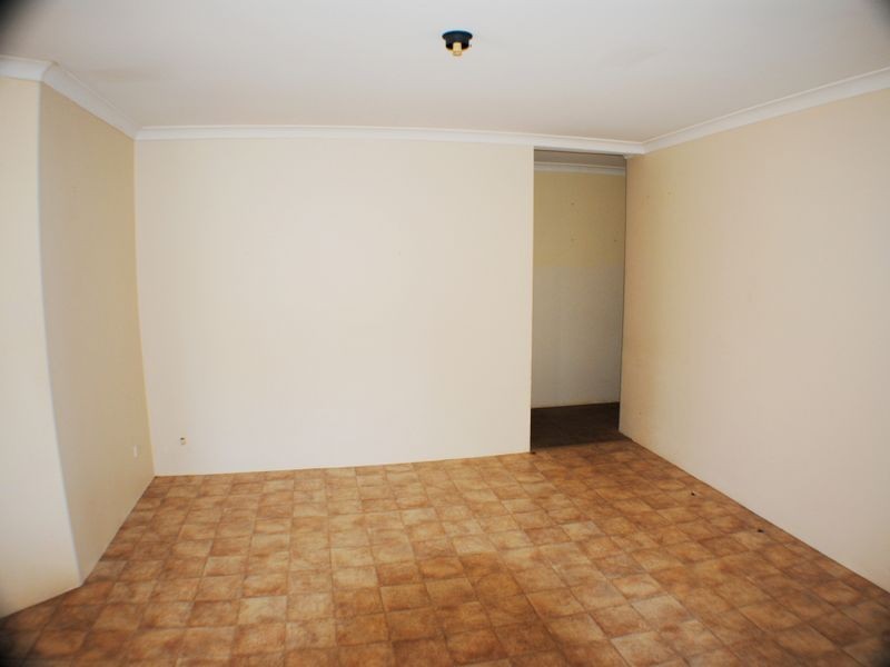 10 Albermarle Close, Coodanup WA 6210