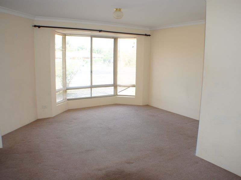 10 Albermarle Close, Coodanup WA 6210