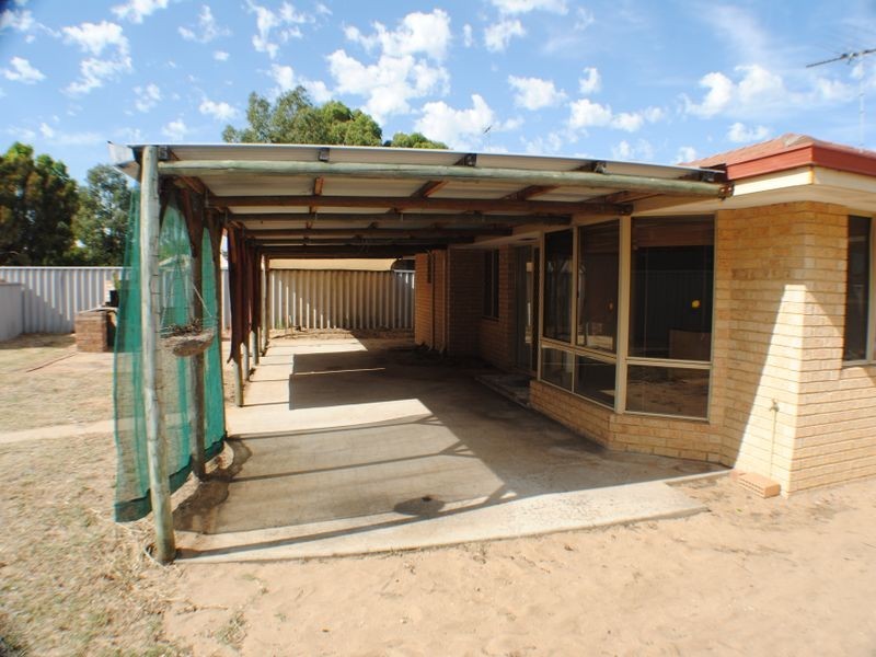 10 Albermarle Close, Coodanup WA 6210