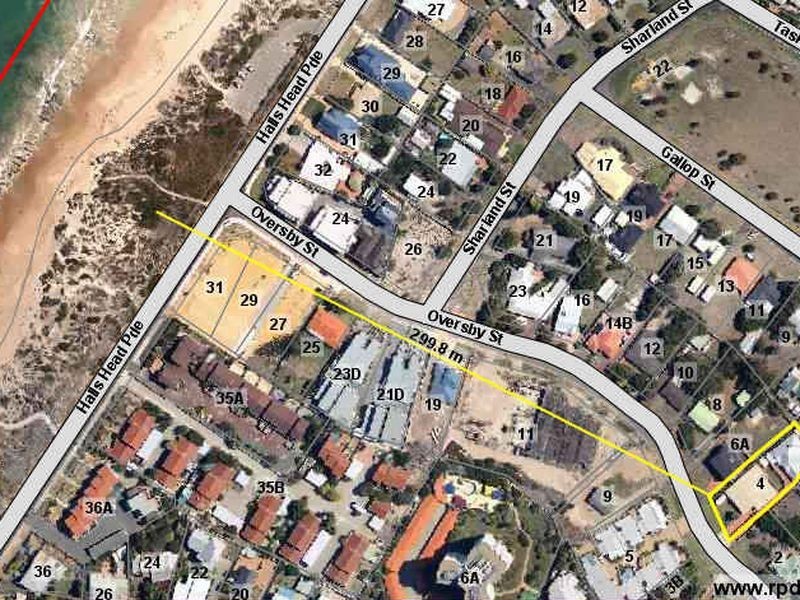 1/4 Oversby Street, Halls Head WA 6210