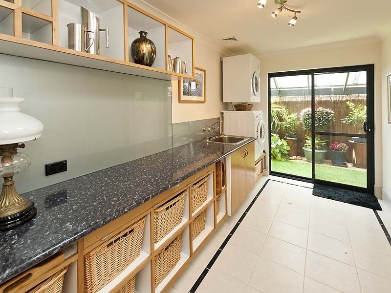 13 Brindabella Crescent, Halls Head WA 6210