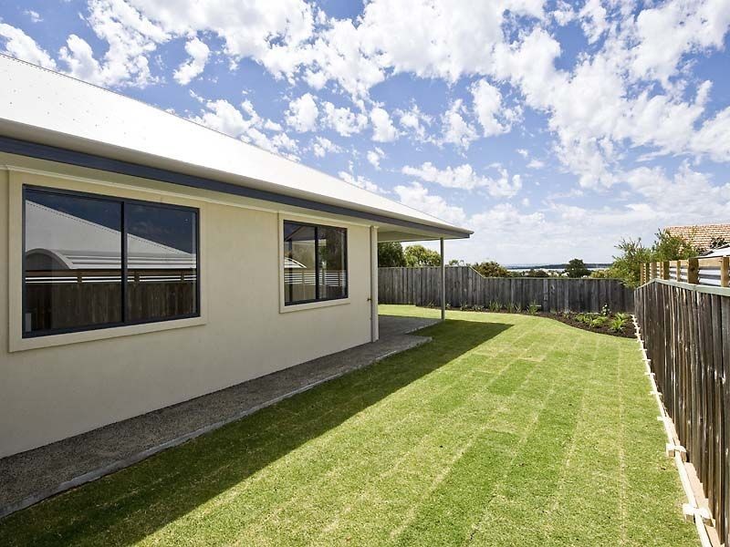 34 Buckingham Drive, Wannanup WA 6210