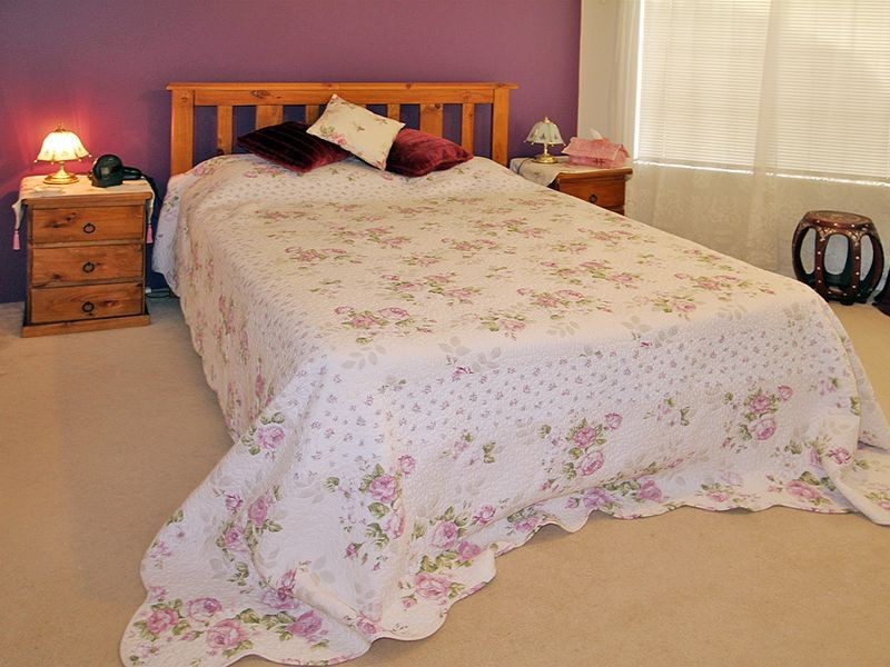 38 Floribunda Avenue, Halls Head WA 6210