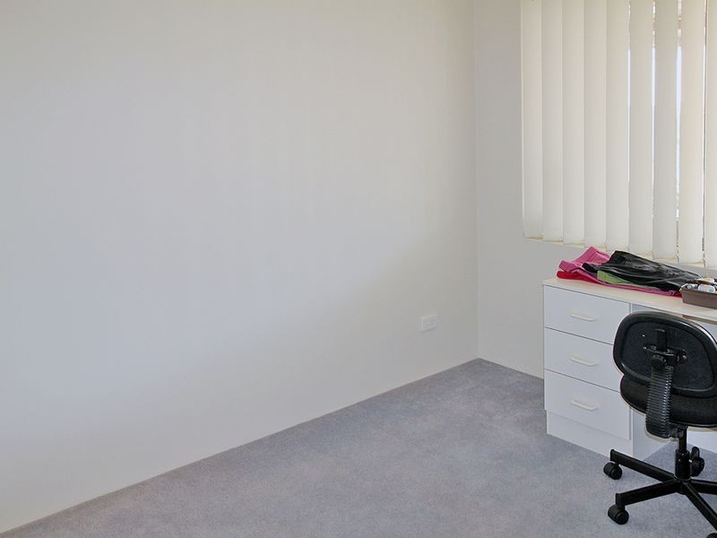 38 Floribunda Avenue, Halls Head WA 6210