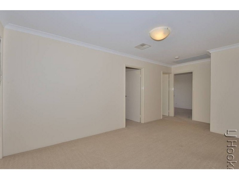 9 Skylark Loop, Erskine WA 6210