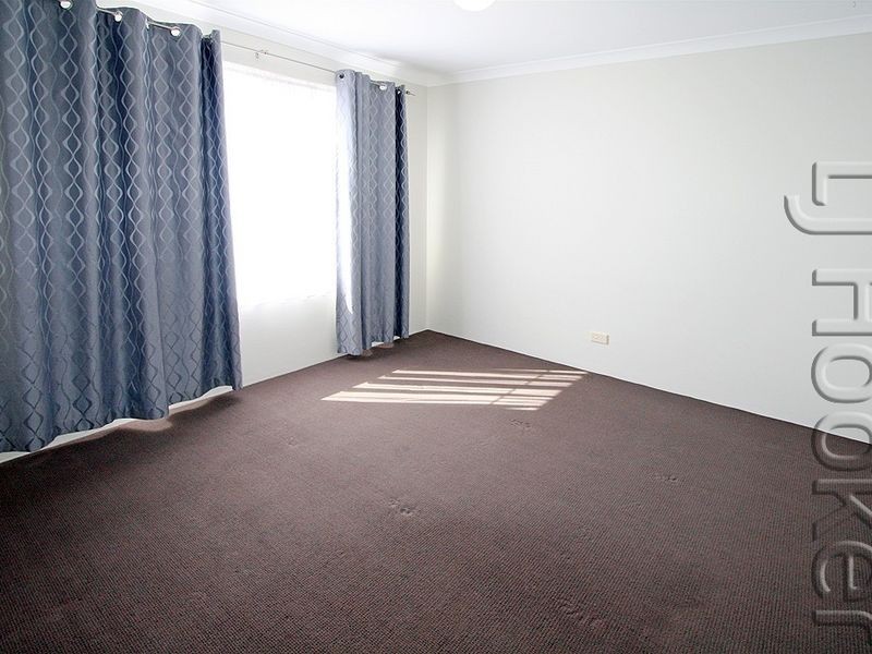 26 Floribunda Avenue, Halls Head WA 6210