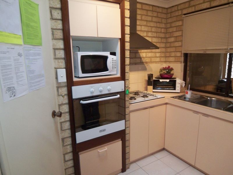 17b Dior Place, Greenfields WA 6210