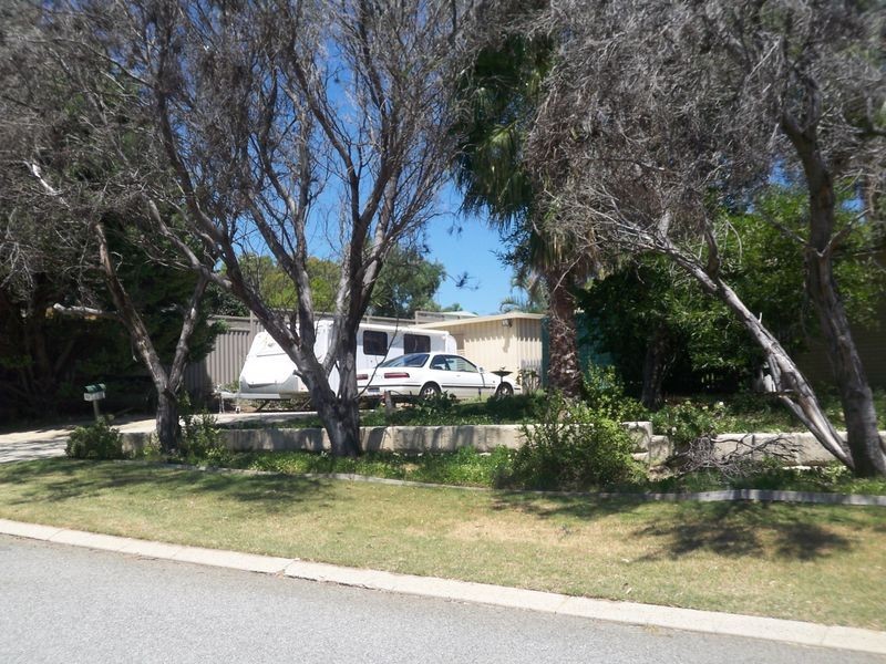 15 Portmarnock Circle, Halls Head WA 6210