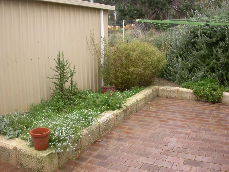 15 Portmarnock Circle, Halls Head WA 6210