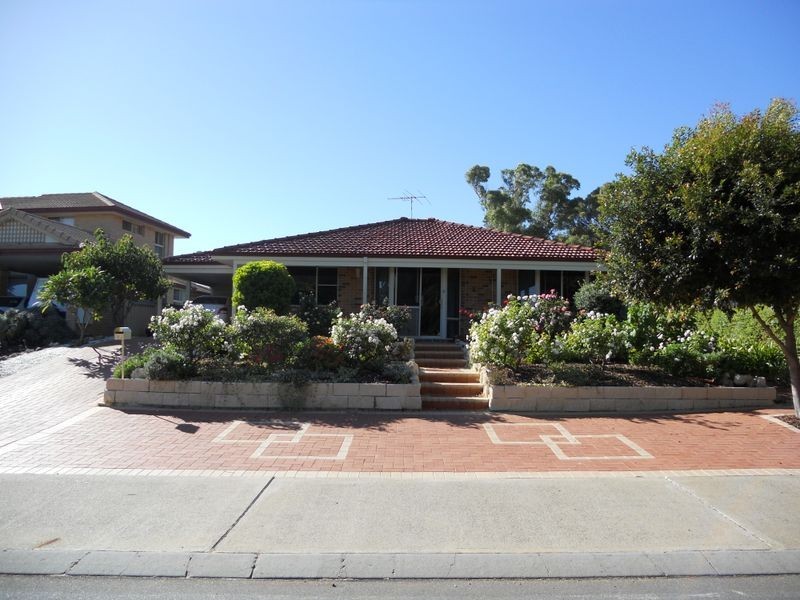 25A Janis Street, Halls Head WA 6210