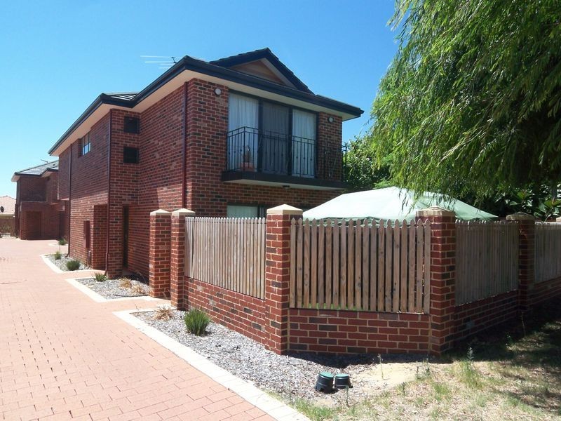 4/42 Gibson Street, Mandurah WA 6210