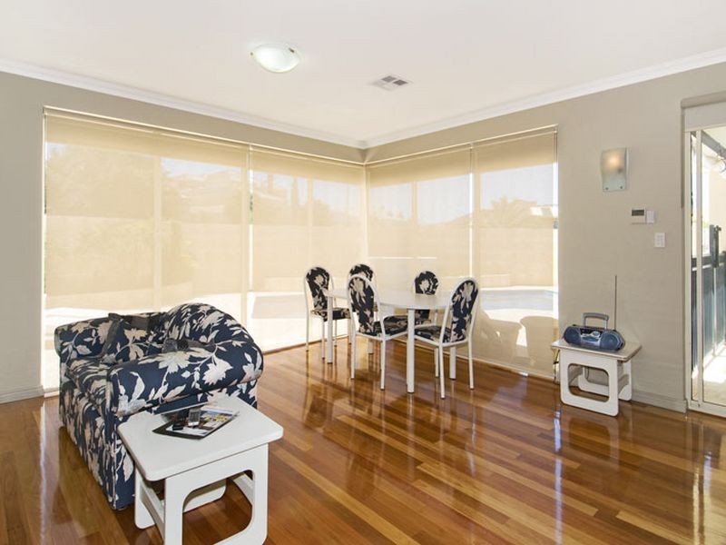 9 Hideaway Cove, Halls Head WA 6210