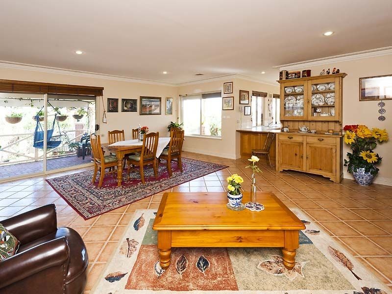 43 Leveque Loop, San Remo WA 6210