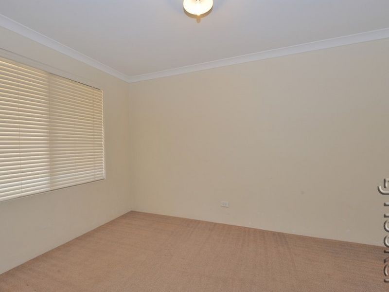 34 Carissa Turn, Halls Head WA 6210