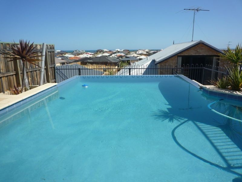 7 Zinnia Lane, Halls Head WA 6210
