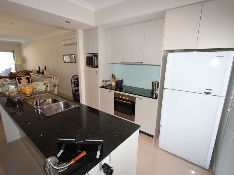 14/3 The Palladio, Mandurah WA 6210