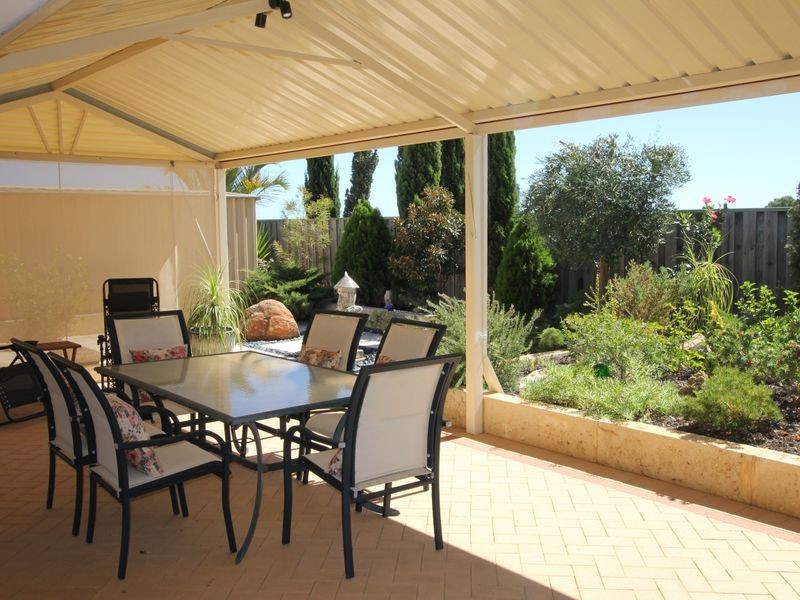 7 The Ridge, Halls Head WA 6210